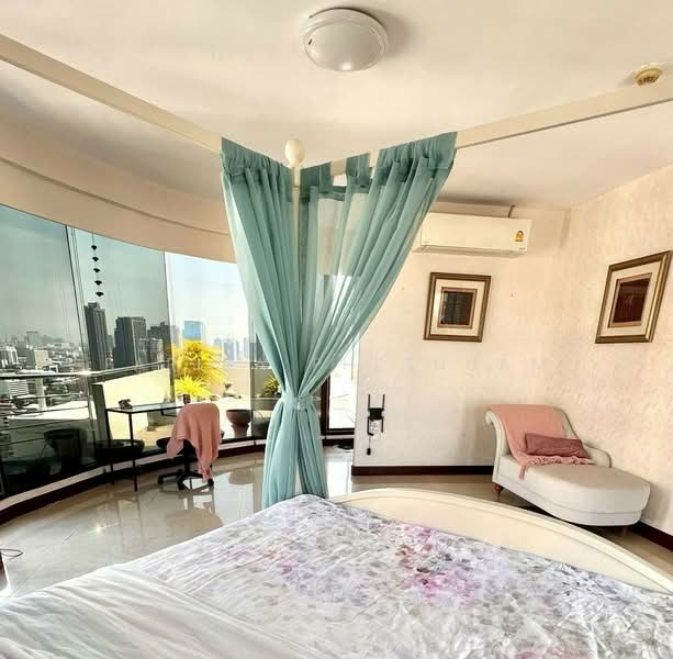Supalai Place Sukhumvit 39, Bangkok, 175-179 Soi Sukhumvit 39 Sukhumvit Road, Khlong Tan Nua, Watthana, Bangkok, 3 Bedrooms, 491 sqm, Condo For Rent, by Farida Phetnuam, 500392423 - DDproperty.com