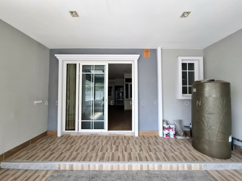 Golden Town Sathorn, Bangkok, Kanlapaphruek Road, Bangkhuntien, Chom Thong, Bangkok, 3 Bedrooms, 117 sqm, Townhouse For Sale, by Eastblue Horizon, 500392433 - DDproperty.com