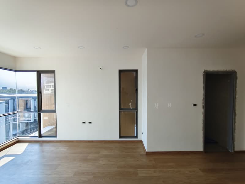 SHO Phatthanakan 32, Bangkok, Soi Phatthanakan 32, Suan Luang, Suan Luang, Bangkok, 2 Bedrooms, 345 sqm, Townhouse For Sale, by วริษา รุ่มนุ่ม, 500392445 - DDproperty.com