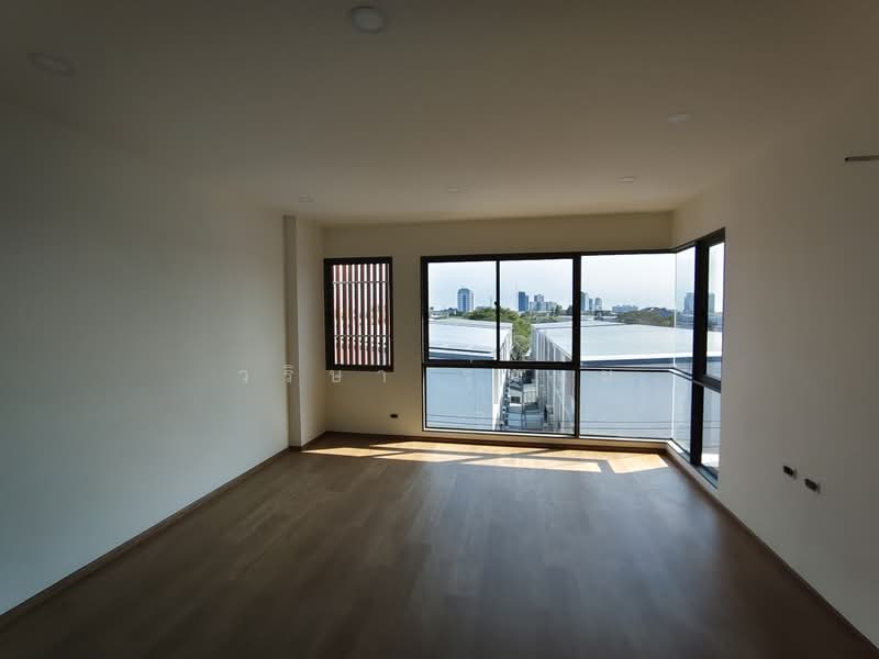 SHO Phatthanakan 32 : โช พัฒนาการ 32, กรุงเทพ, ซอยพัฒนาการ 32, สวนหลวง, สวนหลวง, กรุงเทพ, 345 ตร.ม., ทาวน์เฮ้าส์ ขาย, โดย วริษา รุ่มนุ่ม, 500392445 - DDproperty.com