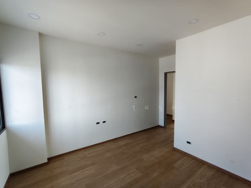 SHO Phatthanakan 32, Bangkok, Soi Phatthanakan 32, Suan Luang, Suan Luang, Bangkok, 2 Bedrooms, 345 sqm, Townhouse For Sale, by วริษา รุ่มนุ่ม, 500392445 - DDproperty.com