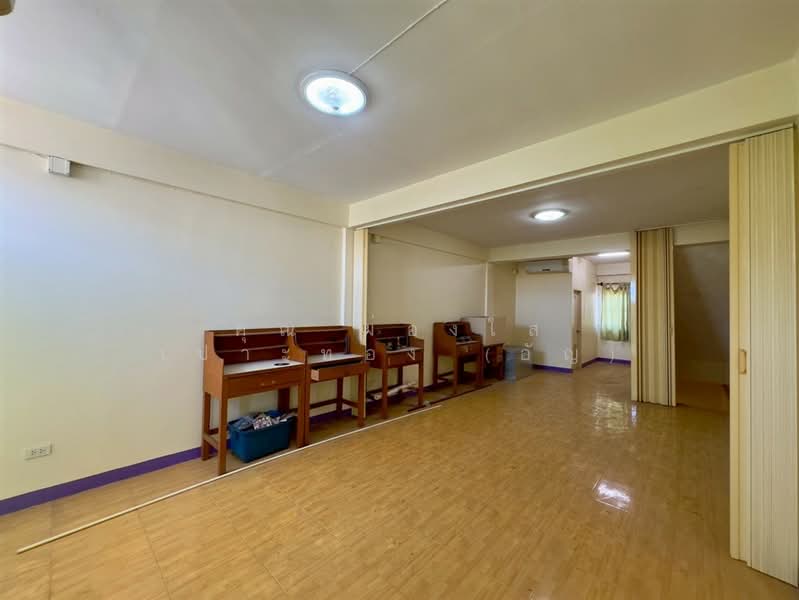 บุษรา เพชรเกษม 81, Bangkok, ถนนเพชรเกษม, Nong Kang Plu, Nong Khaem, Bangkok, 1 Bedroom, 150 sqm, Townhouse For Sale, by คุณ ผ่องใส เปาะทอง (อัญ), 500392446 - DDproperty.com