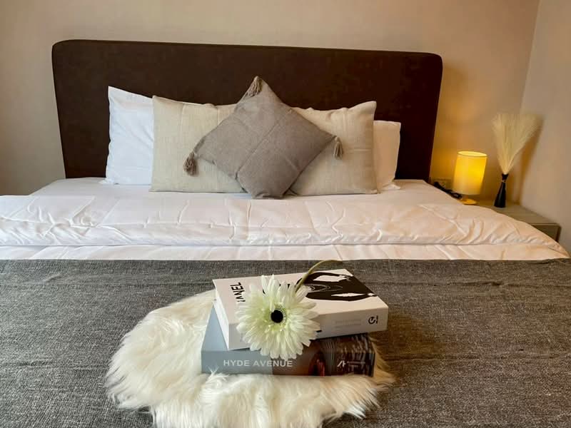 The Ace Ekamai, Bangkok, Soi Pridi Banomyong 31, Khlong Tan Nua, Watthana, Bangkok, 1 Bedroom, 42 sqm, Condo For Rent, by Sarena Choengsamor, 500392490 - DDproperty.com