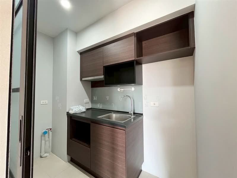 Brix Charan 64, Bangkok, 696 Charan Sanit Wong Road, Bang Yi Khan, Bang Phlat, Bangkok, 2 Bedrooms, 42 sqm, Condo For Sale, by คุณ มรรษนัญฑ์ สุปัญญา (มัส), 500392504 - DDproperty.com