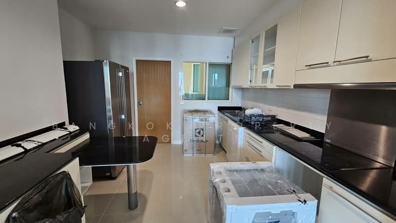Baan Jamjuree, Bangkok, 42 Soi Sukhumvit 39, Khlong Tan Nua, Watthana, Bangkok, 3 Bedrooms, 215 sqm, Condo For Rent, by BANGKOK PROPERTY AGENTS, 500392518 - DDproperty.com