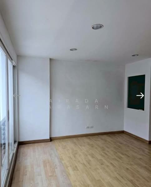 Baan Klang Muang S-Sense Rama 9-Ladprao, Bangkok, Soi Ladprao 84, Ladprao Road, Wang Thonglang, Bangkok, 3 Bedrooms, 180 sqm, Townhouse For Rent, by Airada Parasarn, 500392540 - DDproperty.com
