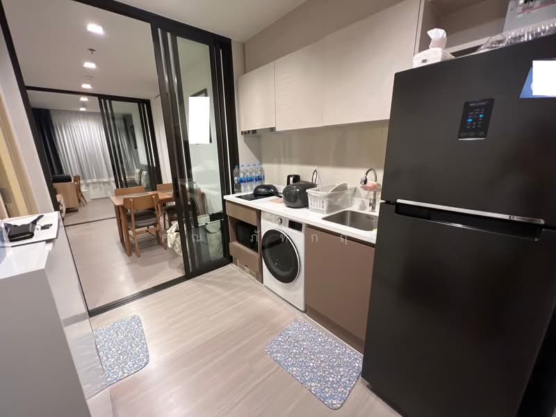 Life Sathorn Sierra, Bangkok, Ratchaphruek Rd, Talat Plu, Thon Buri, Bangkok, 1 Bedroom, 39 sqm, Condo For Sale, by คุณ ภัทกฤศ, 500392557 - DDproperty.com