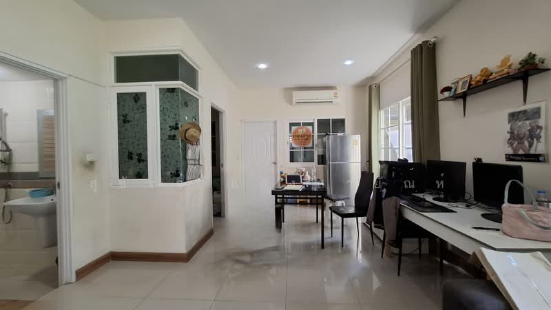 Golden Town 2 Onnut-Pattanakarn, Bangkok, 189 Soi On Nut 65 Yaek 14, Prawet, Bangkok, 3 Bedrooms, 150 sqm, Townhouse For Sale, by สุชัจจ์ แสงสายัณห์, 500392564 - DDproperty.com