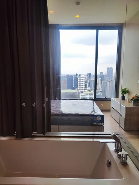 The Esse Asoke, Bangkok, 333 Soi Sukhumvit 21, Sukhumvit Road, Khlongtoei Nua, Watthana, Bangkok, 1 Bedroom, 46 sqm, Condo For Rent, by Apinya Pitakchaitham, 500392577 - DDproperty.com