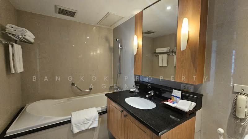 Centre Point Sukhumvit Thong Lo, Bangkok, 304 Sukhumvit Road, Khong Tan, Khlong Toei, Bangkok, 2 Bedrooms, 131 sqm, Condo For Rent, by BANGKOK PROPERTY AGENTS, 500392599 - DDproperty.com