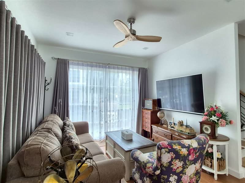 Golden Neo Siriraj-Ratchapruek, Bangkok, Bang Khun Sri, Bangkok Noi, Bangkok, 4 Bedrooms, 180 sqm, Semi-Detached House (Twin House) For Sale, by คุณ วิภาวรรณ บุตรพา (หยก), 500392639 - DDproperty.com