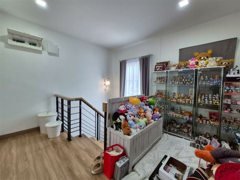 Golden Neo Siriraj-Ratchapruek, Bangkok, Bang Khun Sri, Bangkok Noi, Bangkok, 4 Bedrooms, 180 sqm, Semi-Detached House (Twin House) For Sale, by คุณ วิภาวรรณ บุตรพา (หยก), 500392639 - DDproperty.com