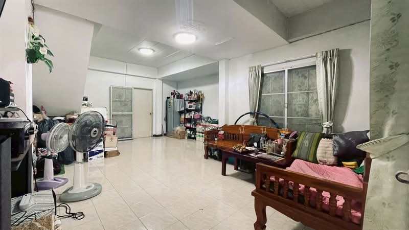 บ้านเพชรงาม แพรกษา1 ( Baan Petch Ngam Phraeksa ), Samut Prakan, ถนนสุขุมวิท, Phreak Sa Mai, Muang Samut Prakarn, Samut Prakan, 2 Bedrooms, 100 sqm, Townhouse For Sale, by คุณ พัชรนันท์ พรมพิทักษ์ (นัจข์), 500392670 - DDproperty.com
