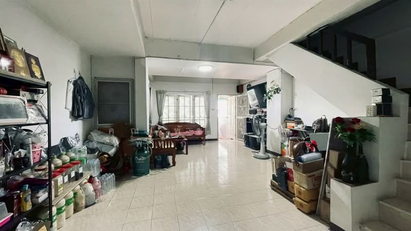 บ้านเพชรงาม แพรกษา1 ( Baan Petch Ngam Phraeksa ), สมุทรปราการ, ถนนสุขุมวิท, แพรกษาใหม่, เมืองสมุทรปราการ, สมุทรปราการ, 100 ตร.ม., ทาวน์เฮ้าส์ ขาย, โดย คุณ พัชรนันท์ พรมพิทักษ์ (นัจข์), 500392670 - DDproperty.com