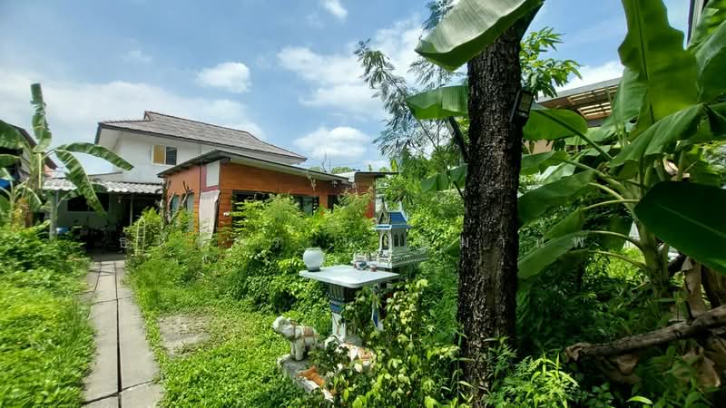 Land for Sale at Chalerm-prakiet Soi 11 land 417 Sq.wha (1-0-17 Rai), Bangkok, เฉลิมพระเเกียรติ ร.9 ซอย 11, Nong Bon, Prawet, Bangkok, , 1,668 sqm, Land For Sale, by Thanatsorn Hongmanop, 500392699 - DDproperty.com