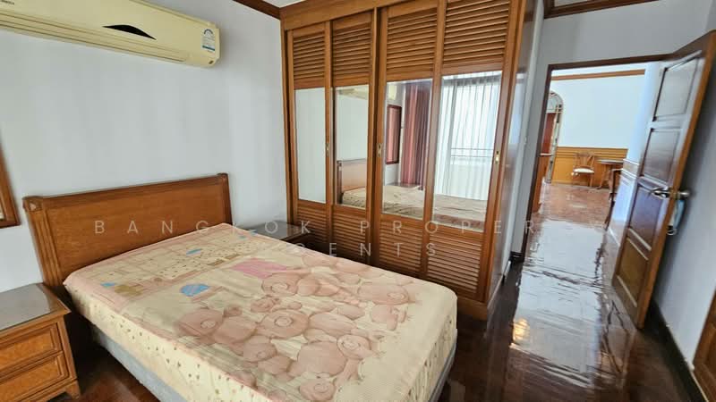 Le Premier 1, Bangkok, 13 Soi Sukhumvit 23, Khlongtoei Nua, Watthana, Bangkok, 3 Bedrooms, 358 sqm, Condo For Rent, by BANGKOK PROPERTY AGENTS, 500392716 - DDproperty.com