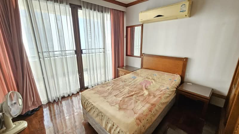 Le Premier 1, Bangkok, 13 Soi Sukhumvit 23, Khlongtoei Nua, Watthana, Bangkok, 3 Bedrooms, 358 sqm, Condo For Rent, by BANGKOK PROPERTY AGENTS, 500392716 - DDproperty.com