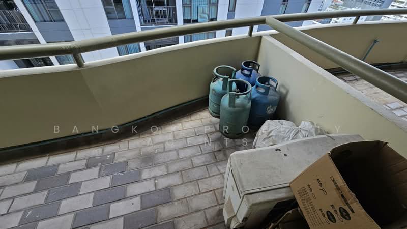 Le Premier 1, Bangkok, 13 Soi Sukhumvit 23, Khlongtoei Nua, Watthana, Bangkok, 3 Bedrooms, 358 sqm, Condo For Rent, by BANGKOK PROPERTY AGENTS, 500392716 - DDproperty.com