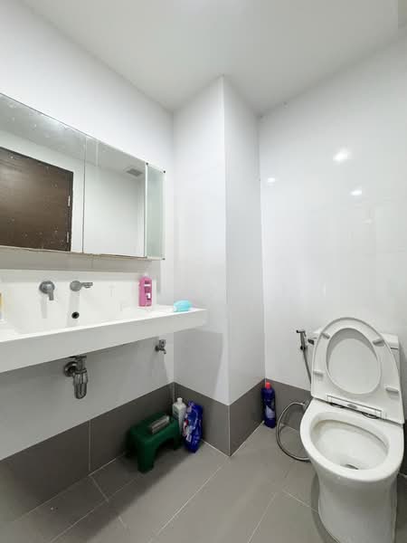 Rhythm Ratchada, Bangkok, 558 Ratchadaphisek Road, Samsen Nok, Huai Khwang, Bangkok, 1 Bedroom, 46 sqm, Condo For Sale, by Thanakit Pongpit, 500392729 - DDproperty.com