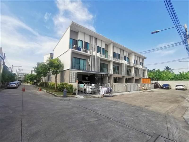 J Grand Sathorn-Kalapapruek, Bangkok, Kanlapaphruek Road, Bang Khae, Bang Khae, Bangkok, 4 Bedrooms, 161 sqm, Townhouse For Sale, by คุณ มหากุล มหาปิยานนท์ (คิง), 500392773 - DDproperty.com