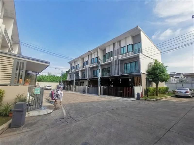 J Grand Sathorn-Kalapapruek, Bangkok, Kanlapaphruek Road, Bang Khae, Bang Khae, Bangkok, 4 Bedrooms, 161 sqm, Townhouse For Sale, by คุณ มหากุล มหาปิยานนท์ (คิง), 500392773 - DDproperty.com