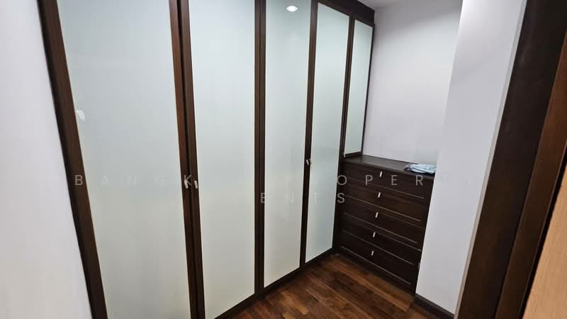 Royal Castle Sukhumvit, Bangkok, 30 Soi Sukhumvit 39, Khlongtoei Nua, Watthana, Bangkok, 3 Bedrooms, 120 sqm, Condo For Rent, by BANGKOK PROPERTY AGENTS, 500392776 - DDproperty.com