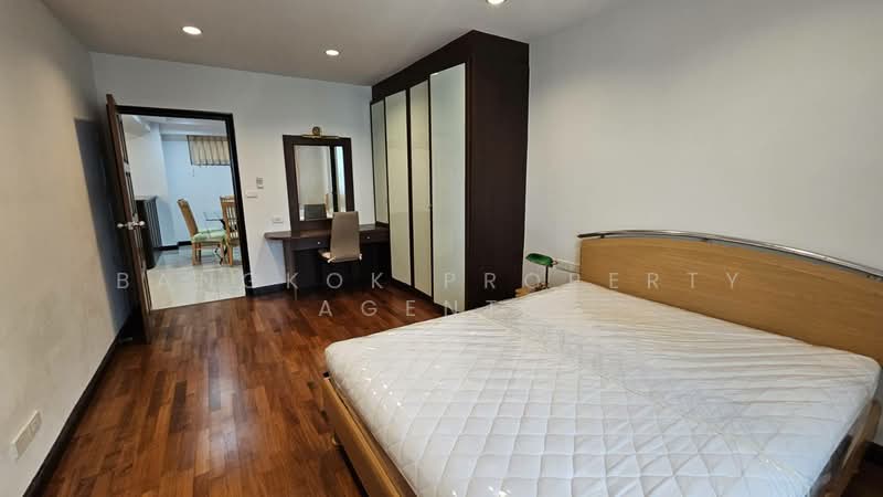 Royal Castle Sukhumvit, Bangkok, 30 Soi Sukhumvit 39, Khlongtoei Nua, Watthana, Bangkok, 3 Bedrooms, 120 sqm, Condo For Rent, by BANGKOK PROPERTY AGENTS, 500392776 - DDproperty.com