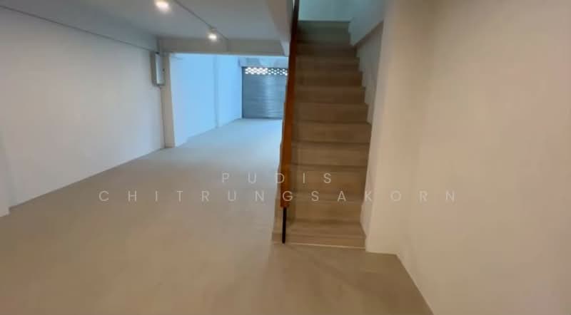 อาคารพาณิชย์ให้เช่า ประชานิเวศน์ – จตุจักร, กรุงเทพ, ลาดยาว, จตุจักร, กรุงเทพ, 400 ตร.ม., ตึกแถว-อาคารพาณิชย์ ให้เช่า, โดย Pudis Chitrungsakorn, 500392779 - DDproperty.com