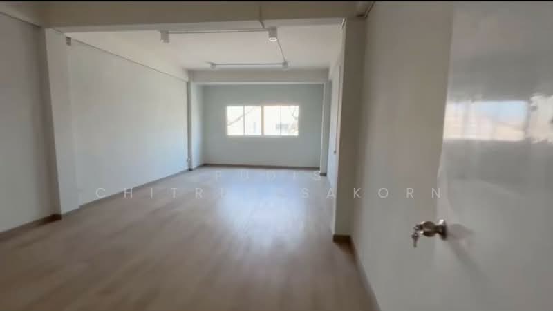 Commercial Building for Rent – Prachaniwet / Chatuchak, Bangkok, Lat Yao, Chatuchak, Bangkok, , 400 sqm, Shophouse For Rent, by Pudis Chitrungsakorn, 500392779 - DDproperty.com