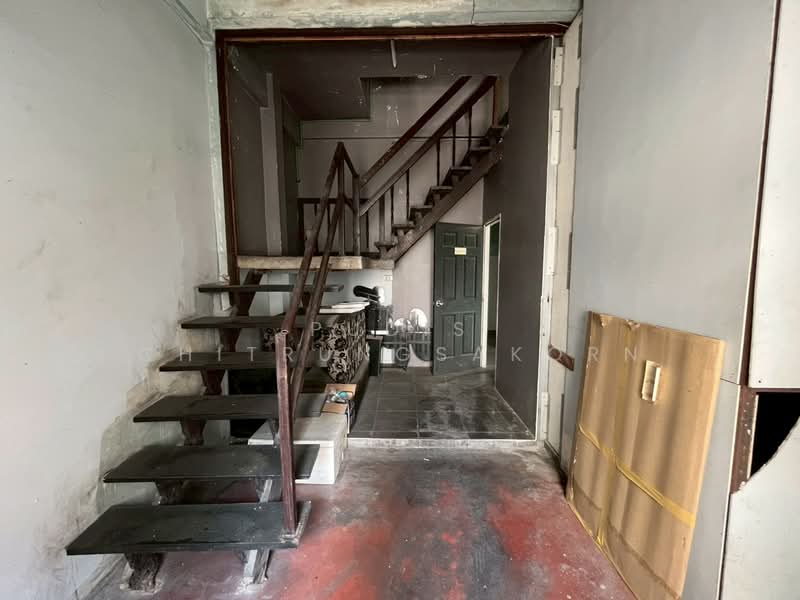 Commercial Building for Rent – Ngamwongwan near Kasetsart University, Bangkok, Lat Yao, Chatuchak, Bangkok, , 552 sqm, Shophouse For Rent, by Pudis Chitrungsakorn, 500392795 - DDproperty.com