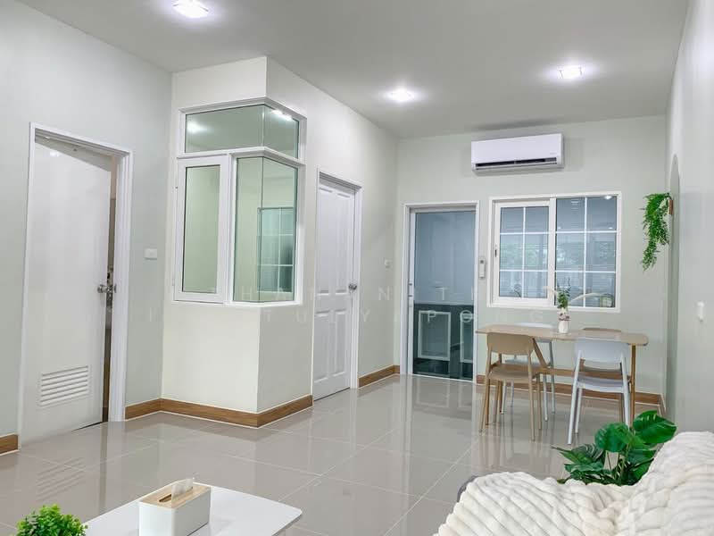 Golden Town 3 Bangna-Suanluang, Bangkok, Kanchanaphisek Road, Prawet, Prawet, Bangkok, 4 Bedrooms, 325 sqm, Townhouse For Sale, by Thananith Ittitulyapong, 500392827 - DDproperty.com