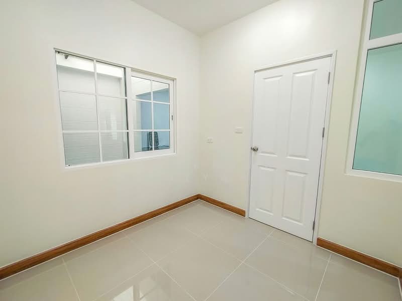 Golden Town 3 Bangna-Suanluang, Bangkok, Kanchanaphisek Road, Prawet, Prawet, Bangkok, 4 Bedrooms, 325 sqm, Townhouse For Sale, by Thananith Ittitulyapong, 500392827 - DDproperty.com