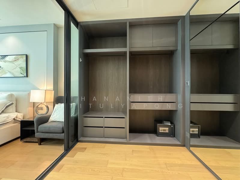 28 Chidlom, Bangkok, 28 Chit Lom Alley, Lumphini, Pathum Wan, Bangkok, 2 Bedrooms, 88 sqm, Condo For Rent, by Thananith Ittitulyapong, 500392840 - DDproperty.com
