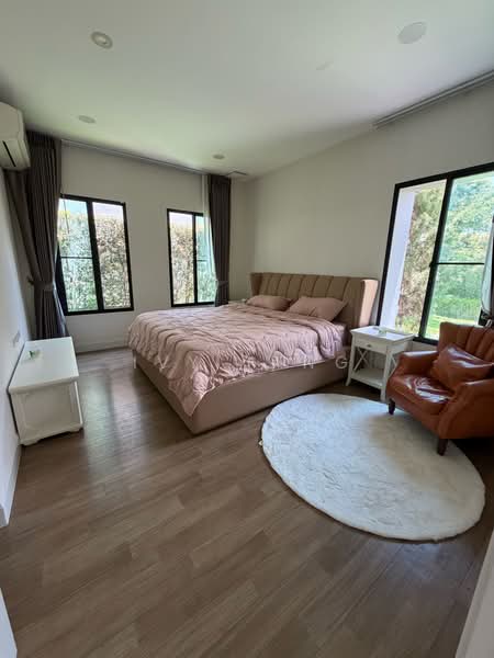 Nantawan Rama 9 - New Krungthepkreetha, Bangkok, Saphan Sung, Bangkok, 4 Bedrooms, 303 sqm, Single Detached House For Rent, by Ivy Jang, 500392843 - DDproperty.com