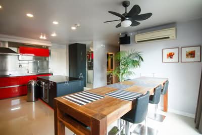 ขาย - The Clover Thonglor Residence : เดอะ โคลเวอร์ ทองหล่อ เรสซิเดนซ์, กรุงเทพ