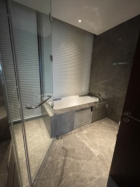 Dusit Central Park (Residences) : ดุสิต เซ็นทรัลพาร์ค, กรุงเทพ, 946 ถนนพระราม 4, สีลม, บางรัก, กรุงเทพ, 66 ตร.ม., คอนโด ขาย, โดย อัปศรรัชย์ ไวทยานุวัตติ, 500392862 - DDproperty.com