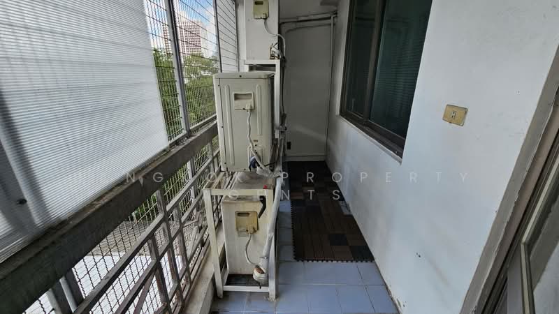 Royal Castle Sukhumvit : รอยัล คาสเซอร์ สุขุมวิท, กรุงเทพ, 30 ซอยสุขุมวิท 39, คลองเตยเหนือ, วัฒนา, กรุงเทพ, 160 ตร.ม., คอนโด ให้เช่า, โดย BANGKOK PROPERTY AGENTS, 500392868 - DDproperty.com