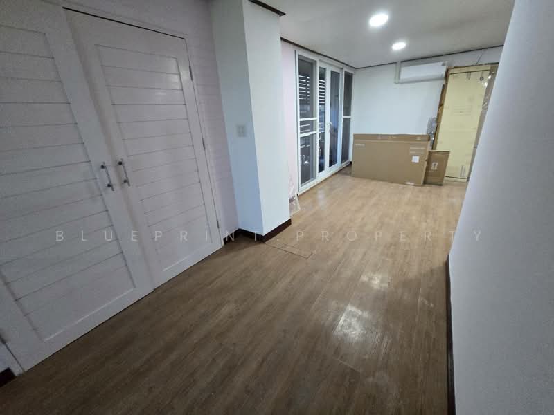 Charoennakorn River Place : เจริญนคร ริเวอร์ เพลส, กรุงเทพ, ถนน เจริญนคร, สำเหร่, ธนบุรี, กรุงเทพ, 110 ตร.ม., คอนโด ให้เช่า, โดย Blueprint.property, 500392882 - DDproperty.com