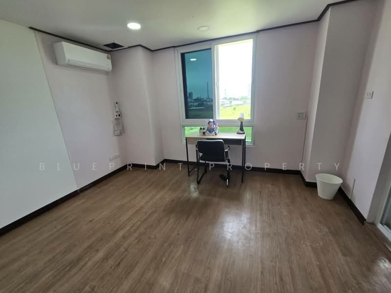 Charoennakorn River Place : เจริญนคร ริเวอร์ เพลส, กรุงเทพ, ถนน เจริญนคร, สำเหร่, ธนบุรี, กรุงเทพ, 110 ตร.ม., คอนโด ให้เช่า, โดย Blueprint.property, 500392882 - DDproperty.com
