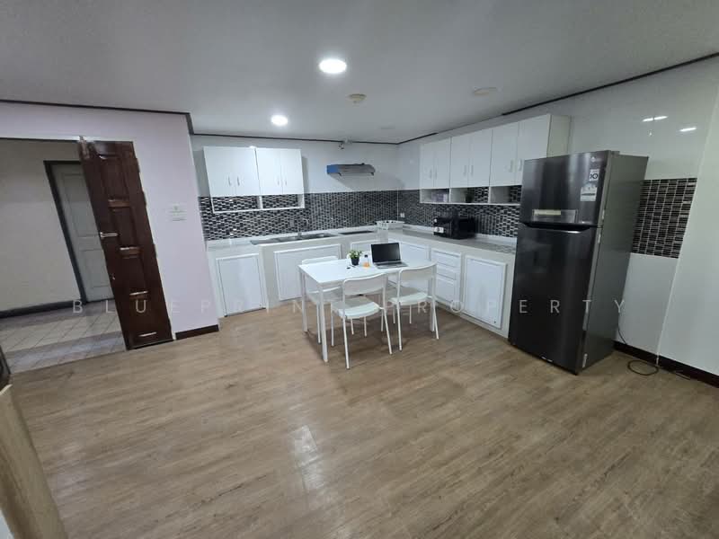 Charoennakorn River Place : เจริญนคร ริเวอร์ เพลส, กรุงเทพ, ถนน เจริญนคร, สำเหร่, ธนบุรี, กรุงเทพ, 110 ตร.ม., คอนโด ให้เช่า, โดย Blueprint.property, 500392882 - DDproperty.com