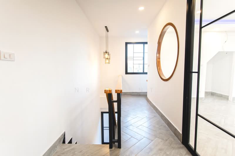 ทาวน์เฮาส์ ซ.20 มิถุนา, Bangkok, Samsen Nok, Huai Khwang, Bangkok, 7 Bedrooms, 250 sqm, Townhouse For Sale, by NR AGENT, 500392889 - DDproperty.com