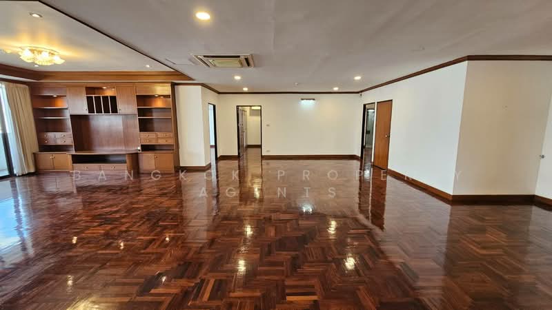 Sriratana Mansion 2, Bangkok, 59 Soi Sukhumvit 23, Khlongtoei Nua, Watthana, Bangkok, 4 Bedrooms, 400 sqm, Condo For Rent, by BANGKOK PROPERTY AGENTS, 500392920 - DDproperty.com
