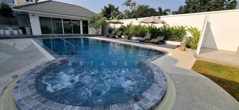4-BR Villa, Chon Buri (Pattaya), Nong Pru, Bang Lamung (Pattaya), Chon Buri (Pattaya), 4 Bedrooms, 350 sqm, Villa For Rent, by Pattanapong Pongpipat, 500392936 - DDproperty.com