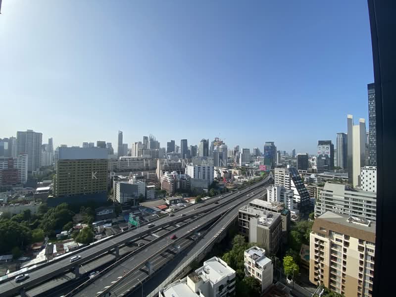 Life One Wireless, Bangkok, 1 Wireless Road, Lumphini, Pathum Wan, Bangkok, 1 Bedroom, 35 sqm, Condo For Sale, by Thananit Kraikhiriwat, 500392942 - DDproperty.com