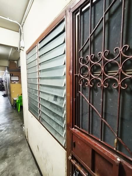 Eua Arthorn Suvarnabhumi 1 : ห้องชุด เอื้ออาทรสุวรรณภูมิ 1, สมุทรปราการ, ศีรษะจรเข้ใหญ่, บางเสาธง, สมุทรปราการ, 32 ตร.ม., คอนโด ขาย, โดย The Best Property ชา, 500392947 - DDproperty.com