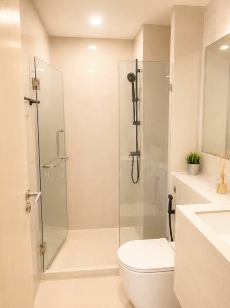 Origin Play Bangkhunnon Triple Station, Bangkok, Bang Khun Non, Bangkok Noi, Bangkok, 1 Bedroom, 28 sqm, Condo For Rent, by Penpicha Phumprachian, 500392962 - DDproperty.com