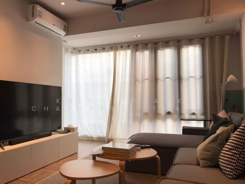 Townhouse in Pridi 14, Bangkok, Phra Kanong Nua, Watthana, Bangkok, 4 Bedrooms, 250 sqm, Townhouse For Rent, by Knight Frank Chartered (Thailand) Co.,Ltd, 500392975 - DDproperty.com