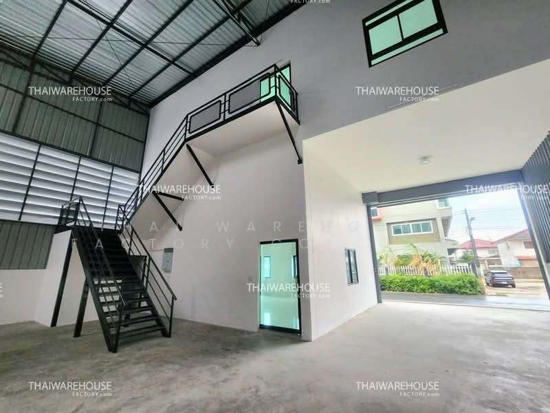 ให้เช่าโกดัง 425 ตร.ม. ลาดสวาย ลำลูกกา ปทุมธานี รถเทลเลอร์เข้าได้ พื้นที่สีม่วง ใกล้ถนนหลัก, ปทุมธานี, ลาดสวาย, ลำลูกกา, ปทุมธานี, 425 ตร.ม., โกดัง-โรงงาน ให้เช่า, โดย THAI WAREHOUSE FACTORY CO., LTD., 500392989 - DDproperty.com