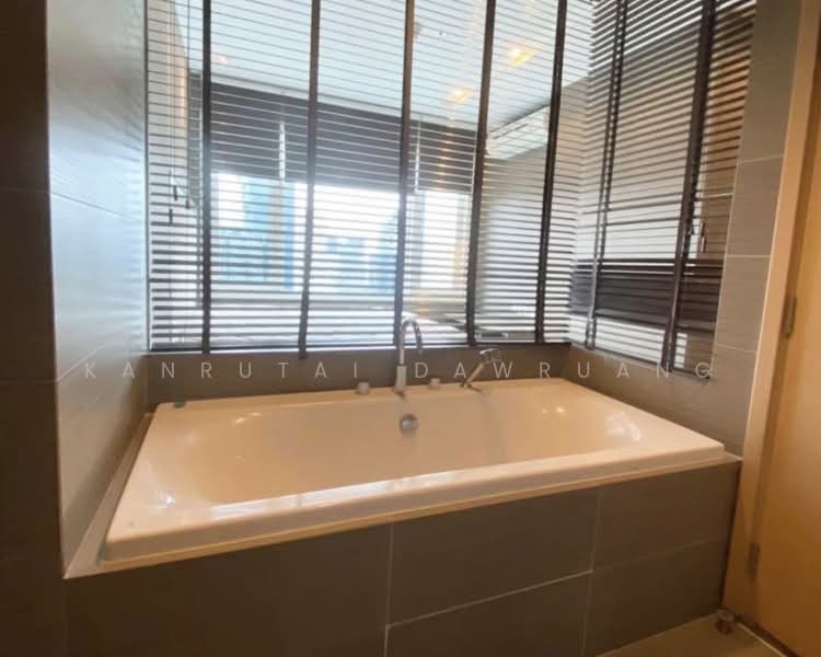 Siri At Sukhumvit, Bangkok, 902 Sukhumvit Road, Phra Kanong, Khlong Toei, Bangkok, 2 Bedrooms, 68 sqm, Condo For Sale, by Kanrutai Dawruang, 500393001 - DDproperty.com