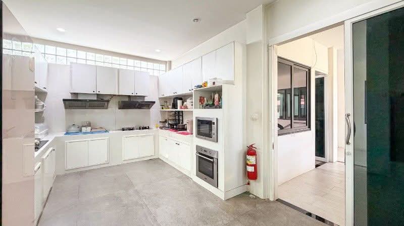 Tararom Ramkhamhaeng 150, Bangkok, Soi Ramkhamhaeng 150, Saphan Sung, Bangkok, 4 Bedrooms, 600 sqm, Single Detached House For Sale, by คุณชิดชนก (ฝัน), 500393019 - DDproperty.com